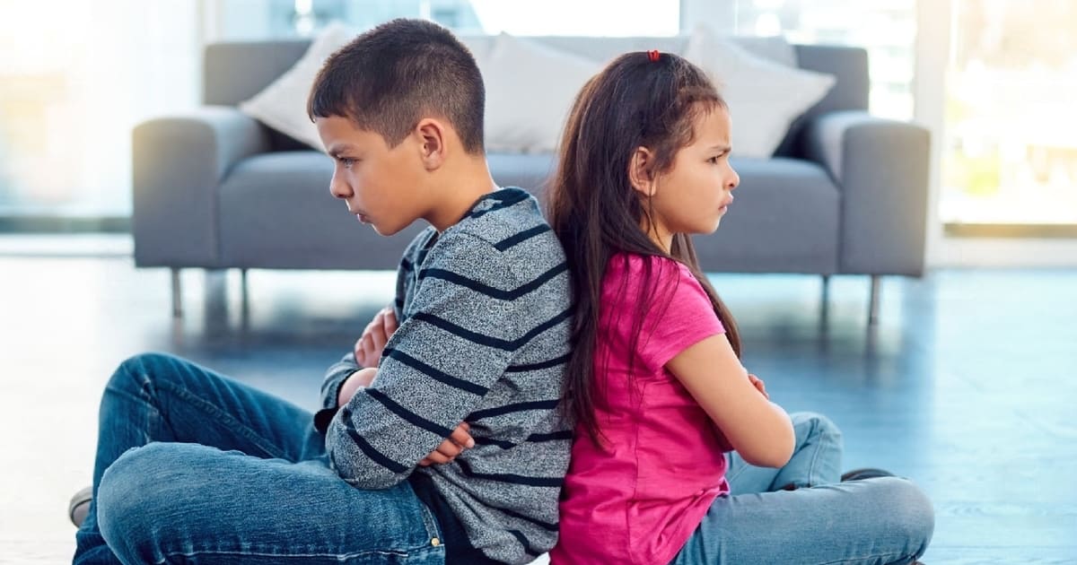 Las principales razones de peleas entre hermanos | Mi Libro de Cuentos