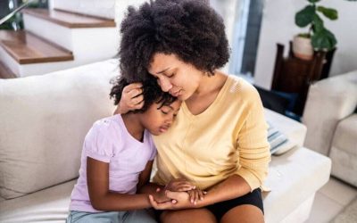 Inicio 11 Cómo Abordar Conversaciones Difíciles con Nuestros Hijos
