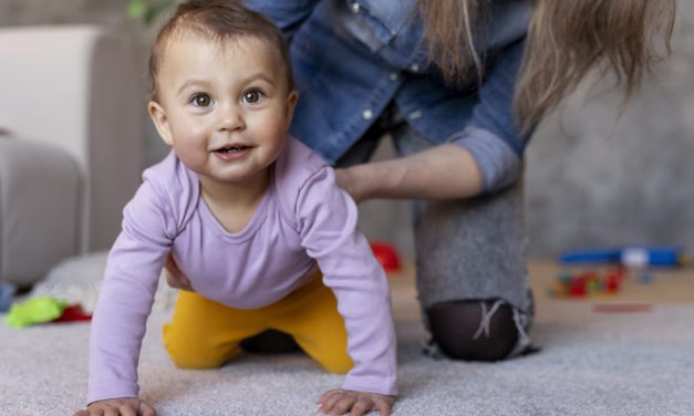 Estimulación Sensorial del Bebé: Descubriendo el mundo a través de sus cinco sentidos